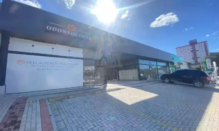 Ponto comercial para alugar no Guarani, Brusque 