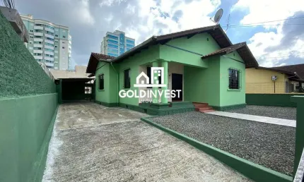 Casa com 3 quartos para alugar no São Luiz, Brusque 