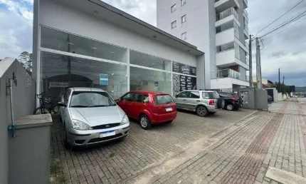 Ponto comercial para alugar no Steffen, Brusque 
