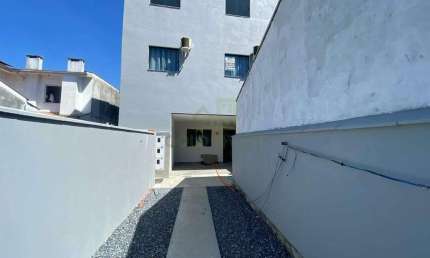 Quarto mobiliado para locação no bairro Santa Terezinha-Brusque!!!