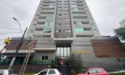 Apartamento com 3 quartos para alugar no Centro I, Brusque 
