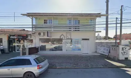 Apartamento com 2 quartos no bairro Santa Terezinha!!!