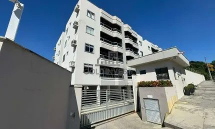 Apartamento com 3 quartos para alugar no Centro I, Brusque 