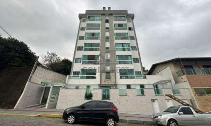 Apartamento com 2 quartos para alugar no Azambuja, Brusque 