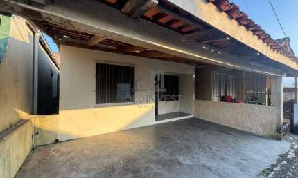 Casa com 3 quartos para alugar no Jardim Maluche, Brusque 