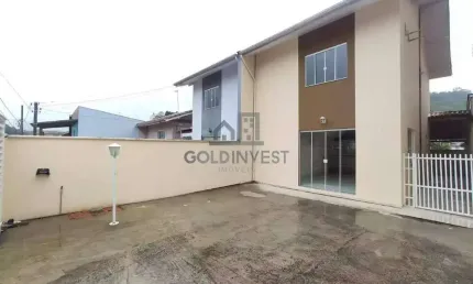 Casa com 2 quartos para alugar no Águas Claras, Brusque 