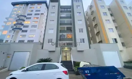 Apartamento com 3 quartos para alugar no Centro I, Brusque 