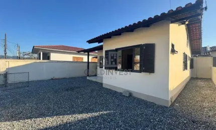 Casa com 3 quartos para alugar no Centro, Guabiruba 