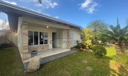 Casa com 3 quartos para alugar no Santa Terezinha, Brusque 