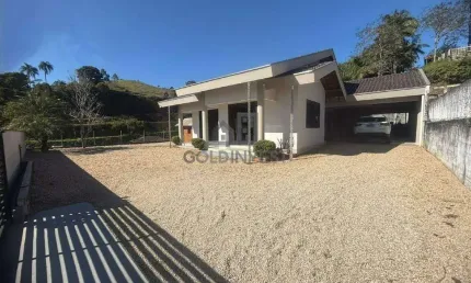 Casa com 3 quartos para alugar no Souza Cruz, Brusque 