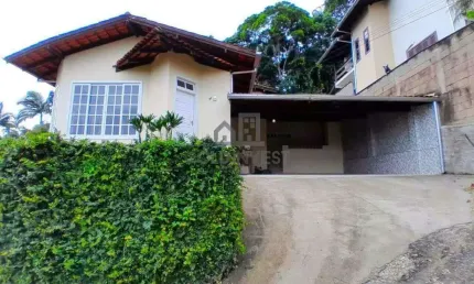 Casa com 3 quartos para alugar no Souza Cruz, Brusque 