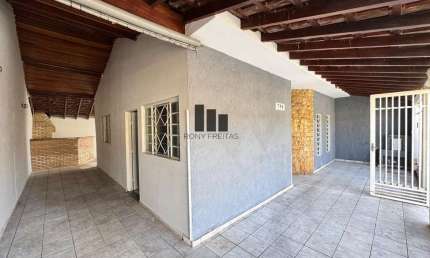 Casa 2 dormitórios para Venda em São José do Rio Preto, Jardim Residencial Vetorasso, 2 dormitórios, 1 banheiro, 1 vaga