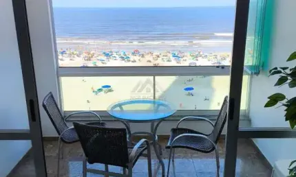 Apartamento com 3 quartos para alugar na Avenida Atlântica, 1620, Centro, Balneário Camboriú