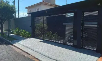 Casa com 3 quartos, 230m², à venda em Ribeirão Preto, Ribeirânia