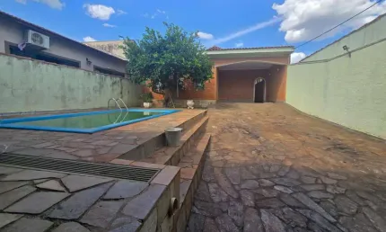 Casa com 3 quartos, 340m², à venda em Ribeirão Preto, Vila Tibério