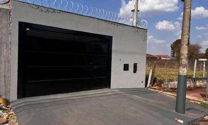 Casa à venda em Ribeirão Preto, Ipiranga, com 3 quartos, 140m²