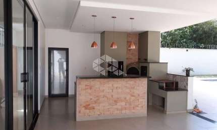 VENDE-SE CASA ITANHANGÁ CHÁCARAS DE RECREIO,4 SUITES, 2 VAGAS