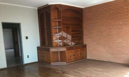 Vendo casa Jardim Sumaré , 4 dormitórios , 2 suítes , 5 vagas .