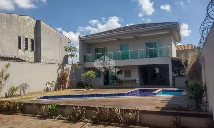 VENDO SOBRADO  PARQUE RESIDENCIAL LAGOINHA, 3 DORMITORIO ,  2 SUITES , 4 VAGAS