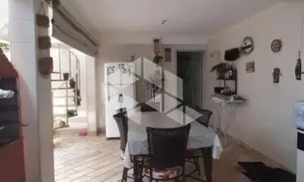 vende casa bairro Parque Industrial Lagoinha,  4 dormitórios, 2 suítes, 4 vagas
