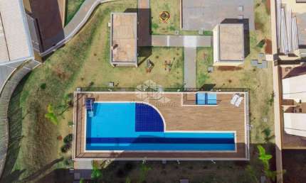 Apartamento à venda no Jardim Anhanguera, 2 quartos, 1 vaga.