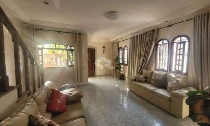 CASA SOBRADO 3 DORMITORIOS-1 SUITE- BAIRRO PARQUE SELECTA- SÃO BERNARDO DO CAMPO
