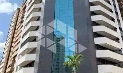 APARTAMENTO Á VENDA 4 DORMITORIOS- 2 VAGAS - CENTRO