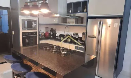 Village com 3 dormitórios à venda, 205 m² por R$ 1.100.000,00 - Residencial Santa Izabel - Taubaté/SP