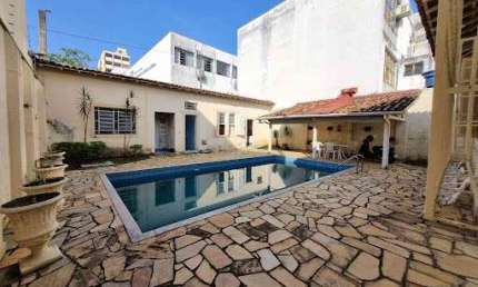 Casa com 5 dormitórios, 250 m² - venda por R$ 1.500.000,00 ou aluguel por R$ 7.500,00/mês - Centro - Taubaté/SP