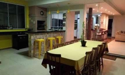 Casa com 3 dormitórios, 318 m² - venda por R$ 1.650.000,00 ou aluguel por R$ 8.200,00/mês - Campos do Conde II Versailles - Tremembé/SP
