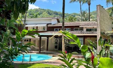 Casa com 5 dormitórios à venda, 264 m² por R$ 2.400.000,00 - Toque Toque Pequeno - São Sebastião/SP