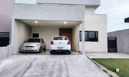 Casa com 3 dormitórios para alugar, 142 m² por R$ 4.385,00/mês - Caçapava Velha - Caçapava/SP