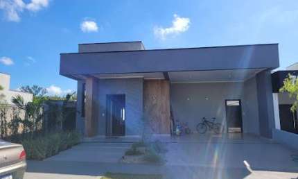 Casa com 3 dormitórios à venda, 180 m² por R$ 1.490.000,00 - Piracangaguá - Taubaté/SP
