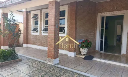 Casa com 3 dormitórios à venda, 243 m² por R$ 570.000 - Jardim Morumby - Taubaté/SP