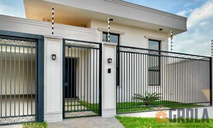 Casa para Venda em Campo Mourão, Jardim Flora II, 3 dormitórios, 1 suíte, 2 banheiros, 2 vagas