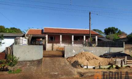 Casa para Venda em Campo Mourão, Jardim Paulista, 3 dormitórios, 1 suíte, 2 banheiros, 2 vagas