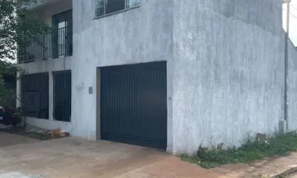 Sobrado para Venda em Campo Mourão, Jardim Isabel, 6 dormitórios, 1 suíte, 1 banheiro, 2 vagas