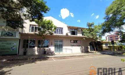 Residencial e Comercial para Venda em Campo Mourão, Centro, 3 dormitórios, 1 suíte, 2 banheiros, 2 vagas