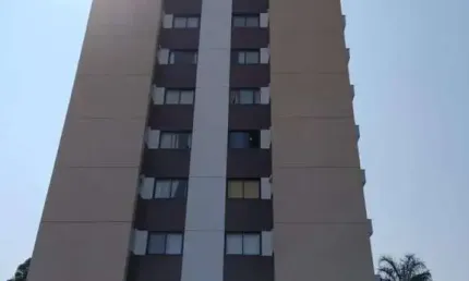Apartamento para Venda em Campo Mourão, Centro, 3 dormitórios, 1 suíte, 2 banheiros, 1 vaga