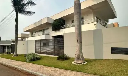 Casa para Venda em Campo Mourão, Jardim Shangrilá II, 3 dormitórios, 2 suítes, 3 banheiros, 4 vagas