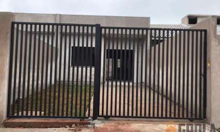 Casa para Venda em Campo Mourão, Jardim Panambi, 2 dormitórios, 1 suíte, 2 banheiros