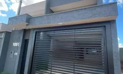 Sobrado para Venda em Campo Mourão, Residencial Parque do Lago, 3 dormitórios, 3 suítes, 4 banheiros, 2 vagas