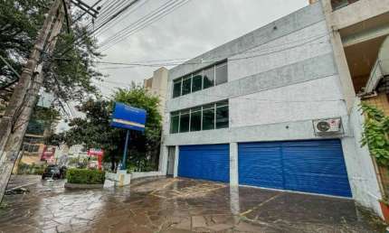Prédio com 15 salas para alugar na Avenida Plínio Brasil Milano, 232, Auxiliadora, Porto Alegre por R$ 22.000
