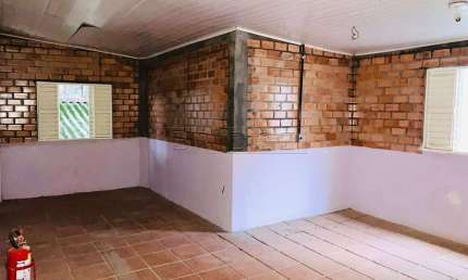 Casa comercial com 4 salas para alugar na Rua Miguel Tostes, 579, Rio Branco, Porto Alegre por R$ 8.300