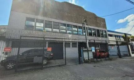 Barracão / Galpão / Depósito com 2 salas para alugar na Avenida Pernambuco, 171, Navegantes, Porto Alegre por R$ 18.000