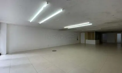 Ponto comercial para alugar na Rua Uruguai, 297, Centro Histórico, Porto Alegre por R$ 11.000