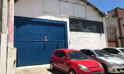 Barracão / Galpão / Depósito para alugar na Rua Guilherme Alves, 1027, Partenon, Porto Alegre por R$ 15.000