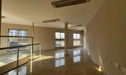 Sala comercial com 1 sala para alugar na Rua Castro Alves, 723, Independência, Porto Alegre por R$ 3.200