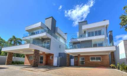 Casa em condomínio fechado com 4 quartos para alugar na Avenida Coronel Marcos, 1239, Ipanema, Porto Alegre por R$ 29.900