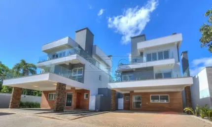 Casa em condomínio fechado com 4 quartos para alugar na Avenida Coronel Marcos, 1239, Ipanema, Porto Alegre por R$ 19.000